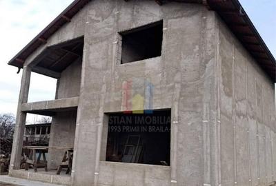 VILA P 1 ,195mp utili, la 18 km de Braila Teren 1700mp - 4