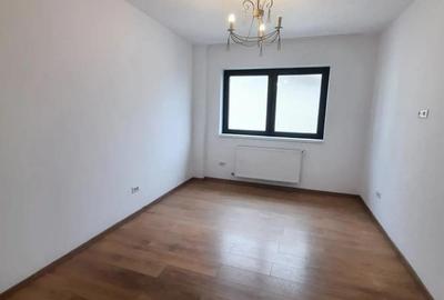 Casă cu 5 camere cu Canalizare în Mihai Bravu - 2