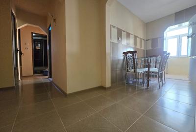 Apartament cu 3 camere decomandat în Vidin-Progresul