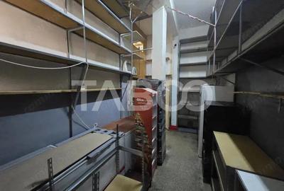 Spatiu comercial de inchiriat 64mpu cu vitrina 5m Zona Broscarie Sibiu Spatiu comercial de inchiriat 64mpu cu vitrina 5m Zona Broscarie Sibiu - 3