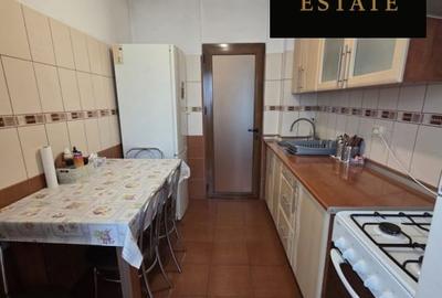 Apartament cu 3 camere decomandat, mobilat în 1 Mai - 2