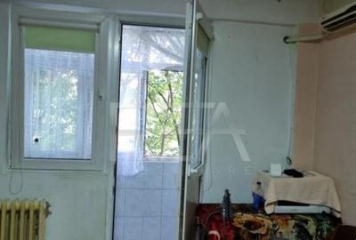 2 camere 3/10, zona Politehnica-150m metrou Lujerului.