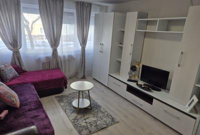 Apartament în Tractorul
