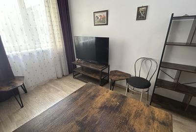 Apartament cu 2 camere semidecomandat în Văcăresti - 8