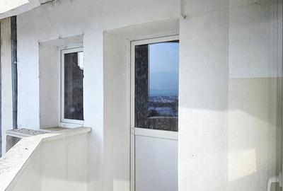 Apartament cu 3 camere decomandat în Calea Romanului - 14