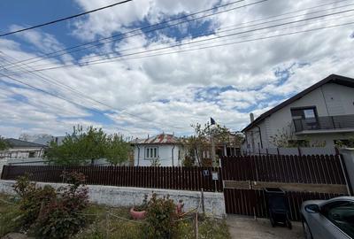 Casă cu 4 camere în Vânători - 1