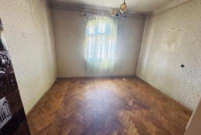 Casă cu 3 camere cu Teren 270 Mp în Central - 9