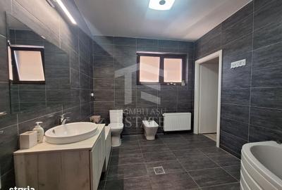 Casă cu 4 camere în Central - 9
