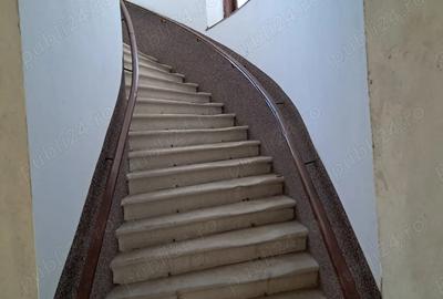 Spațiu comercial, de 60 mp, în Traian - 2