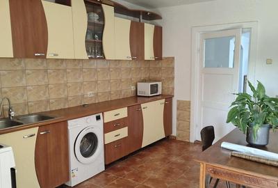 Apartament cu 4 camere decomandat în Central - 9