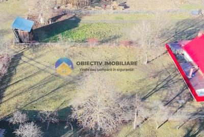 TEREN  intravilan comuna  TARCAU - STRAJA - 7