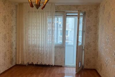Apartament cu 3 camere decomandat în Rahova - 1