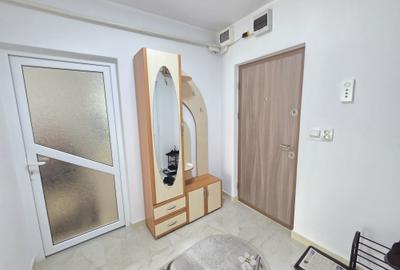 Apartament cu 3 camere semidecomandat în Micro 17 - 4