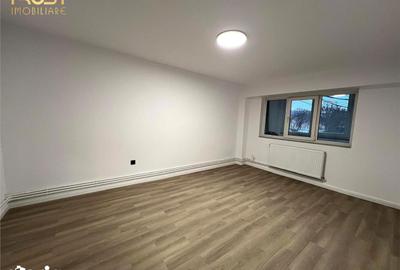 Apartament cu 3 camere în Decebal - 2