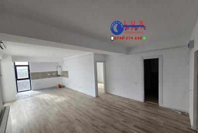 Apartament cu 2 camere semidecomandat în E3 - 6