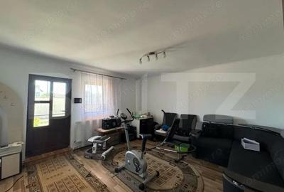 Casa cu 6 camere in Cristur, 287mp - 3