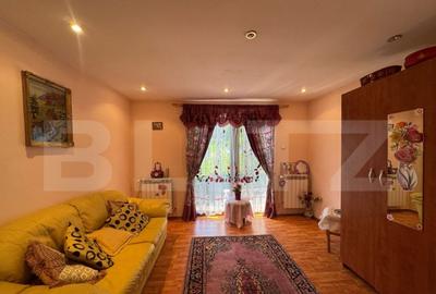 Vila de vanzare, cu 9 camere, 360 mp, zona Ora?tie - 21