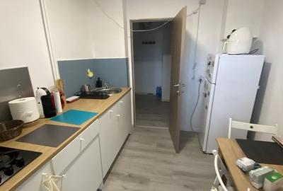 Apartament cu 2 camere decomandat, mobilat în Faleza Nord