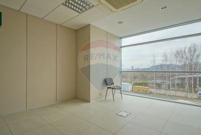 Spatiu de birouri 18-20 MP  Inchiriere regim termen lung - 13