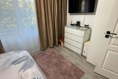 Vand sau schimb apartament 2 camere etaj1 - 6