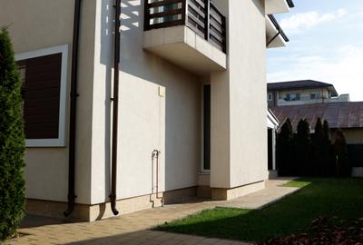 Casă individuală cu 5 camere cu Canalizare în Ultracentral - 3