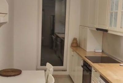 Apartament cu 2 camere decomandat în Aviației