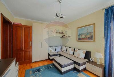 De vanzare vila cu 7 camere, drum privat, in zona de Dealuri - 22