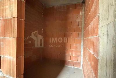 Casa individuala la rosu - 4