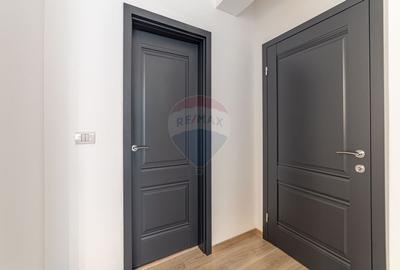Apartament cu 3 camere decomandat, mobilat în UTA - 11