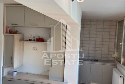 Apartament cu 2 camere semidecomandat, mobilat în Complex Studențesc - 4