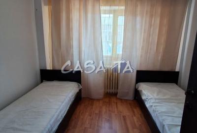 Apartament cu 4 camere decomandat în Central - 2