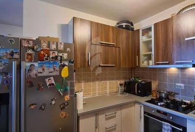 Apartament 3 camere în zona CALEA DOROBANTILOR