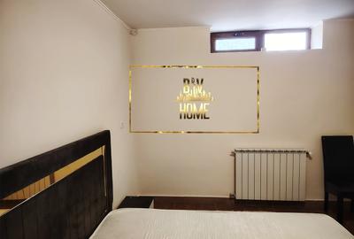 Apartament cu 4 camere semidecomandat, mobilat în Km 5 - 6