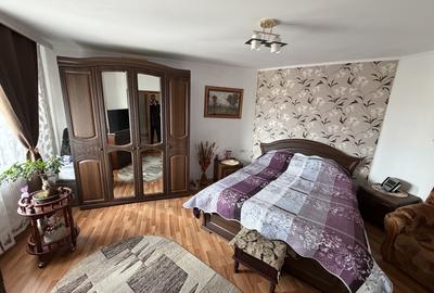 Apartament cu 6 camere decomandat, mobilat în Cetate - 3