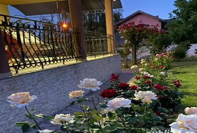 Casă cu 4 camere cu Teren 435 Mp în Micești