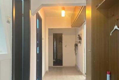 Apartament 3 camere, 2 bai, decomandat, spatios, insorit, zona Garii - 3