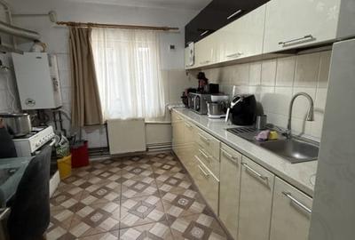 Apartament cu 4 camere decomandat, mobilat în Soarelui - 5