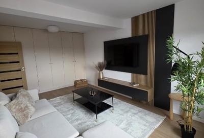 Apartament cu 2 camere decomandat în Zăvoi - 2