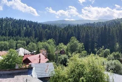 Vanzare Casa Pensiune mare superba la munte Cheia Prahova langa padure totul impecabil 1905 mp teren - 8