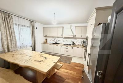 Casă cu 7 camere cu Teren 1800 Mp în Central - 17