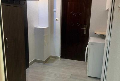 Garsonieră semidecomandată în Micro 40 - 2