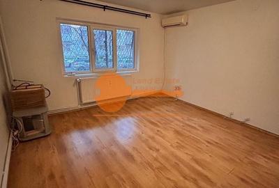 Apartament 3 camere decomandat | Centrală proprie | Bloc 1989 | 2 băi - 4