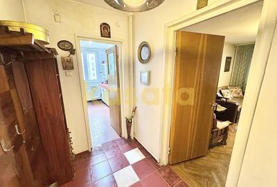 Apartament cu 2 camere circular în Titan - 7