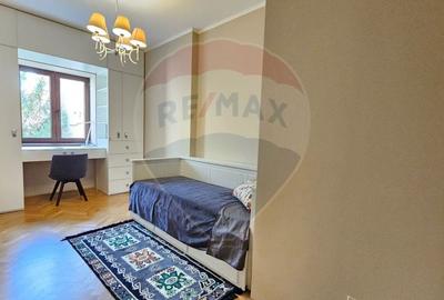 Inchiriez apartament PREMIUM cu 3 camere in zona Ultracentrala - 4