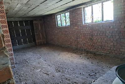 Casă cu 9 camere cu Teren 2375 Mp în Central - 11