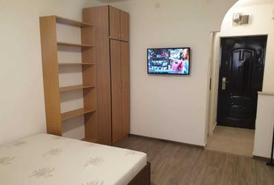 250 euro! Garsoniera Nicolina , totul nou, parter - 1