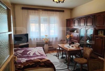 Casa de vanzare, suprafata 300 mp, zona 14 Mai - 2
