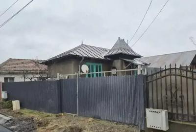 Casă cu 3 camere în Albești-Paleologu - 1