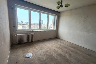 Sala Palatului 3 camere cu vedere superba nerenovat - 9
