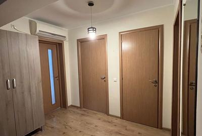 Apartament cu 3 camere decomandat în Sălăjan - 2